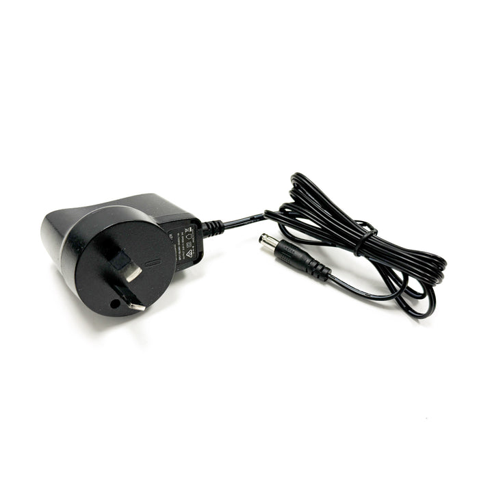 Nedo Sirius, Spot-on & Fukuda Battery Charger
