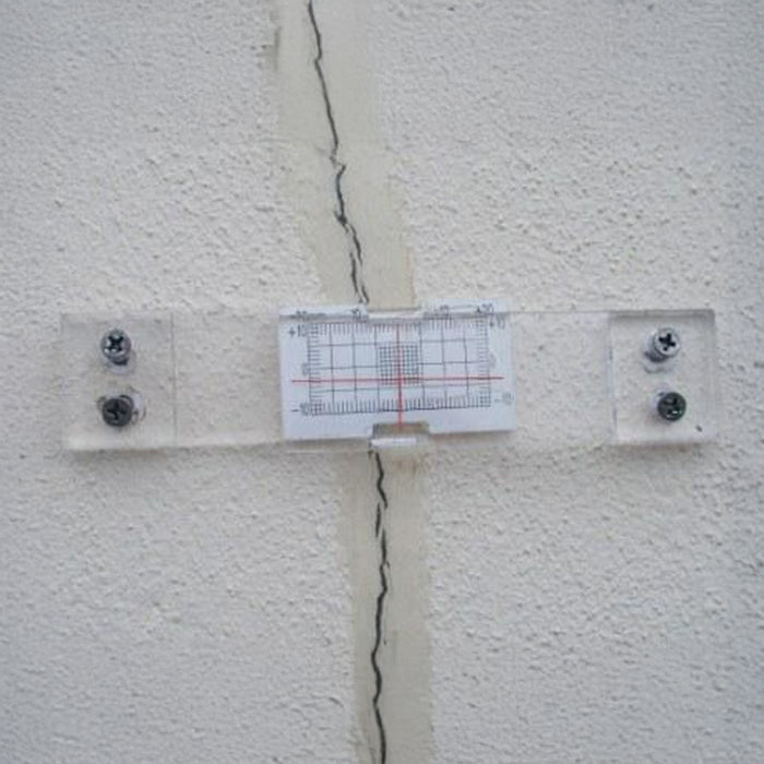 Crack Monitor Gauge / Tell-Tale — Trig Instruments NZ